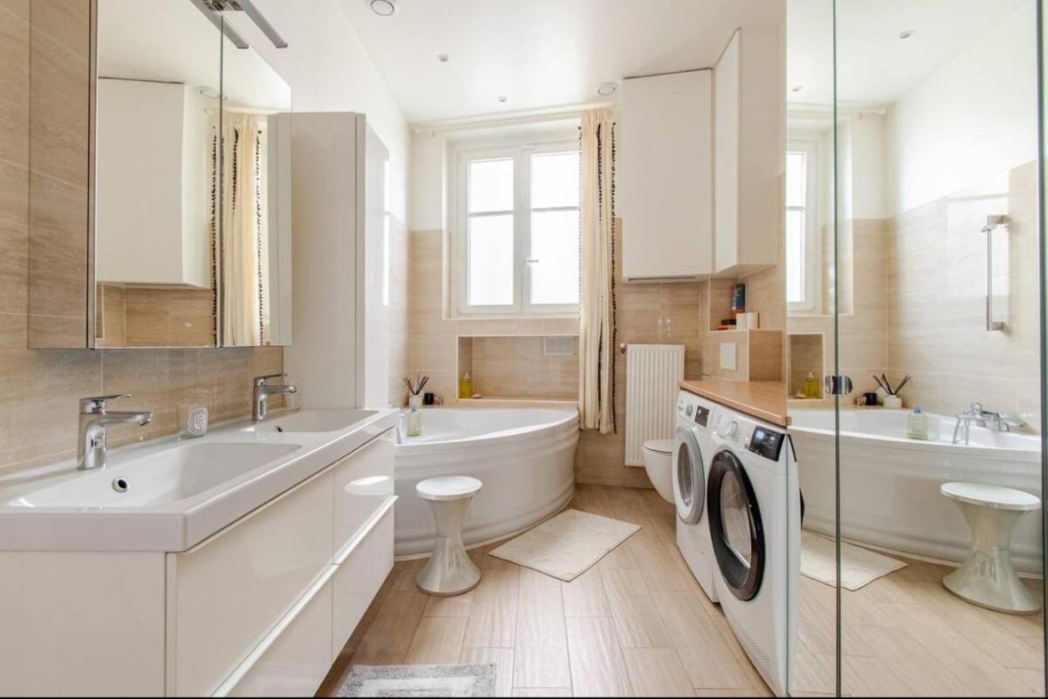 Very Chic Next To Trocadero And Eiffel Tower Parigi